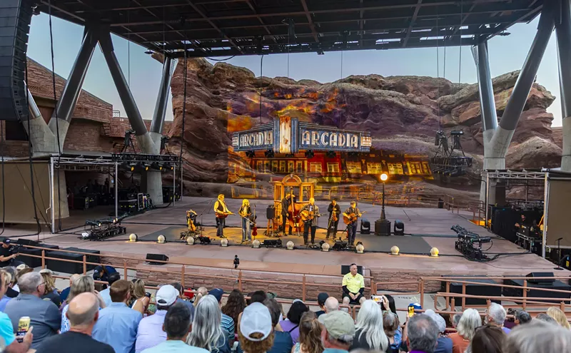 Image: Alison Krauss &amp; Union Station Light Up Red Rocks With Soulful Bluegrass: Photos