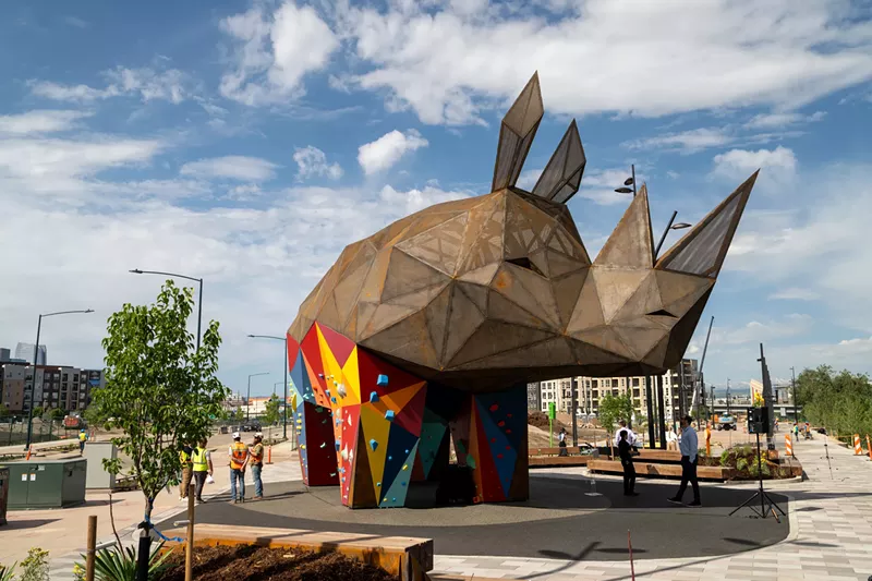 Image: A large sculpture of a rhino