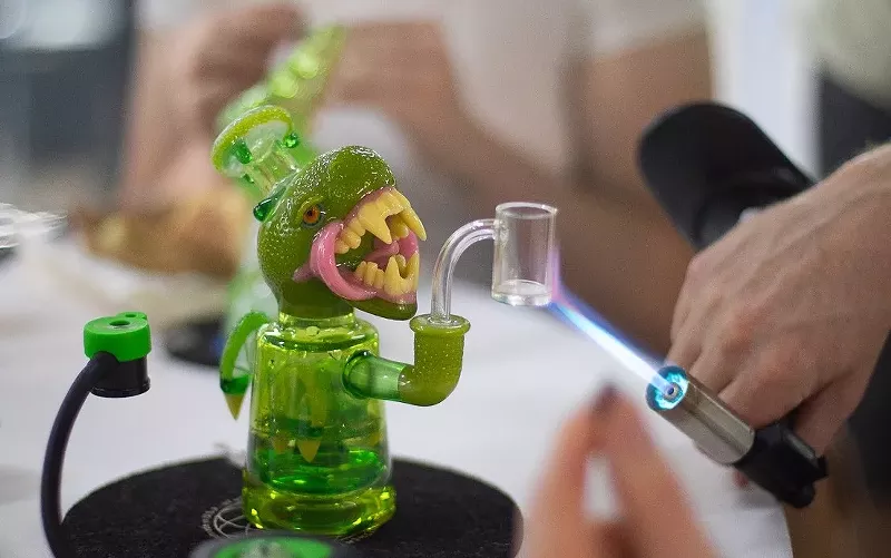 Image: Explore Glass Gallery uses pop-up events to spread the word about Denver glassblowing.