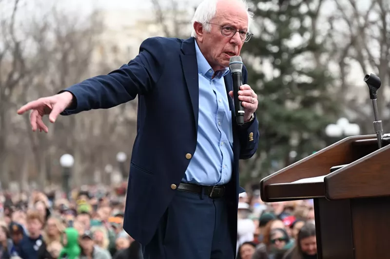 Image: Bernie Sanders gives speech in Denver