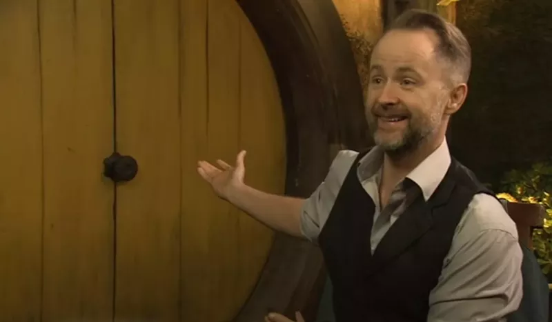 Image: Billy Boyd, embracing his hobbit roots.