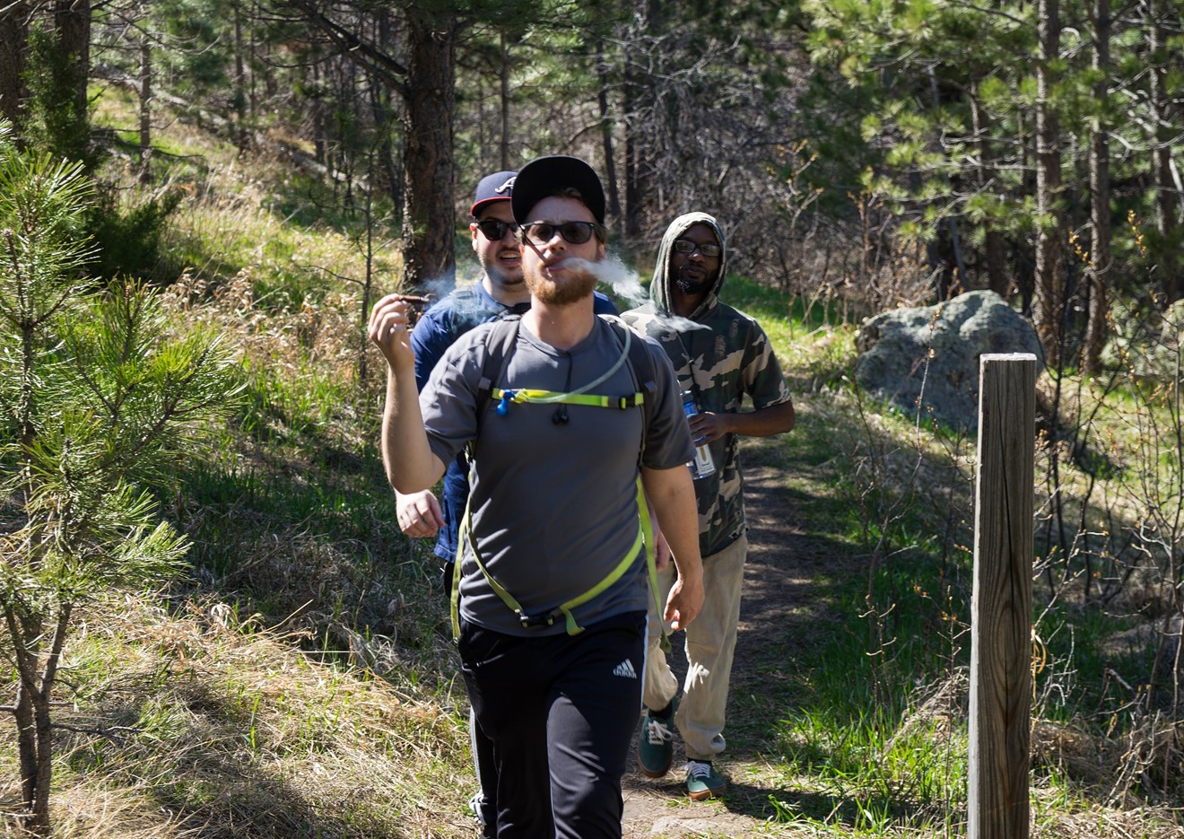 CannaVenture is a cannabis-friendly group for hikers, disc golfers and outdoor lovers.