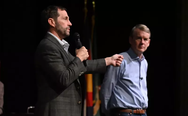 Image: Colorado Congressmen Hold Town Hall in Aurora, Talk ICE Size and Trump Tactics