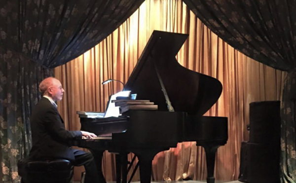 David Brussel on Piano (Rose Room)