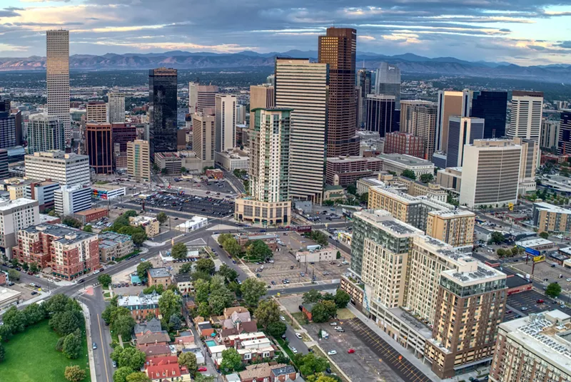 Image: spanning view of Denver