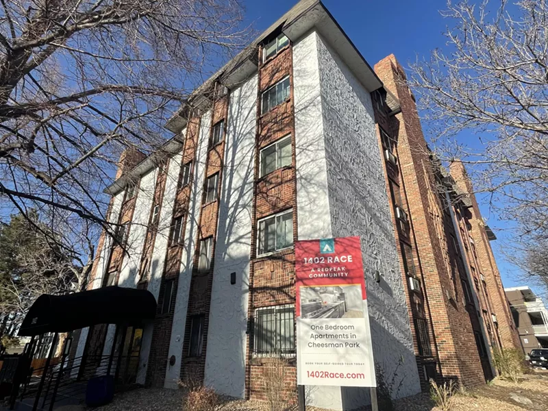 Image: Apartment building in Denver