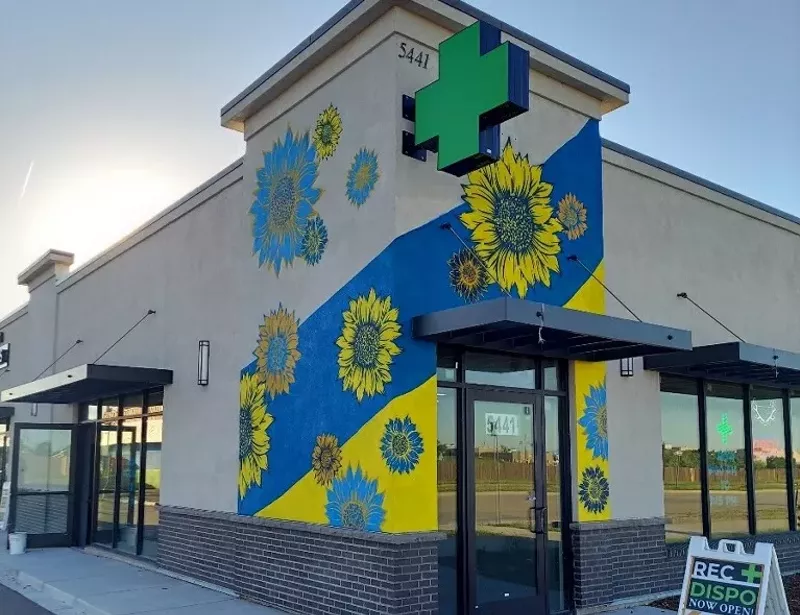 Image: A Ukrainian mural on a Colorado dispensary