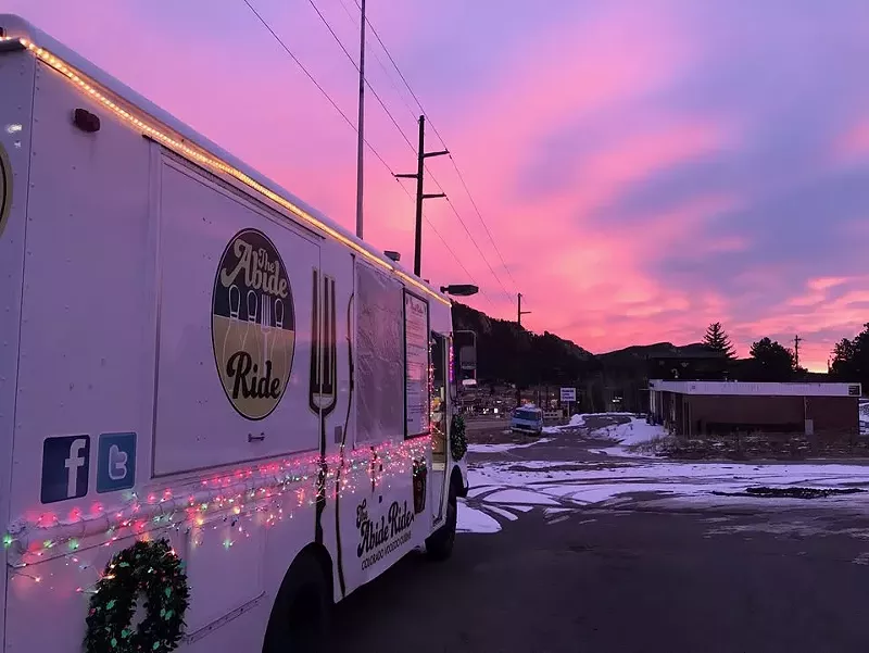 Image: truck in sunset