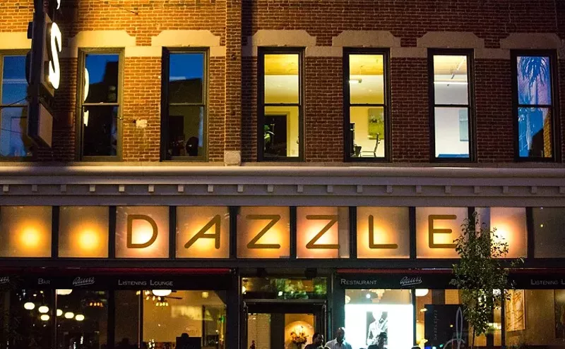 Image: Quarter Time: Dazzle Celebrates 25 Years