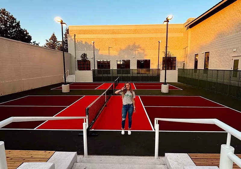 Image: pickleball courts