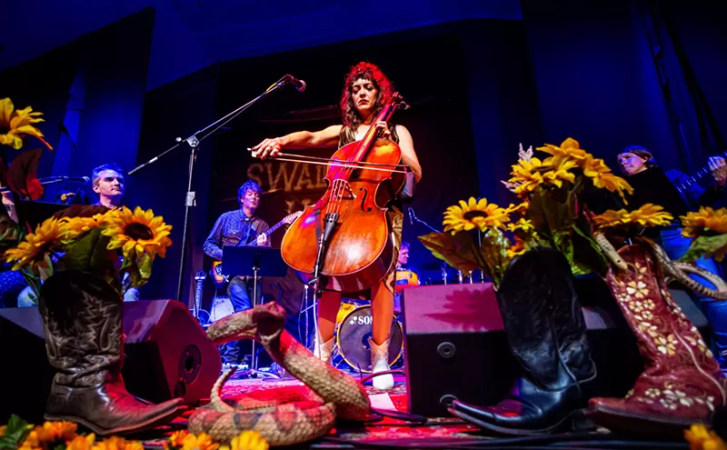 Image: Orchestra, Storytelling Combine in Rattlesnake Kate Show
