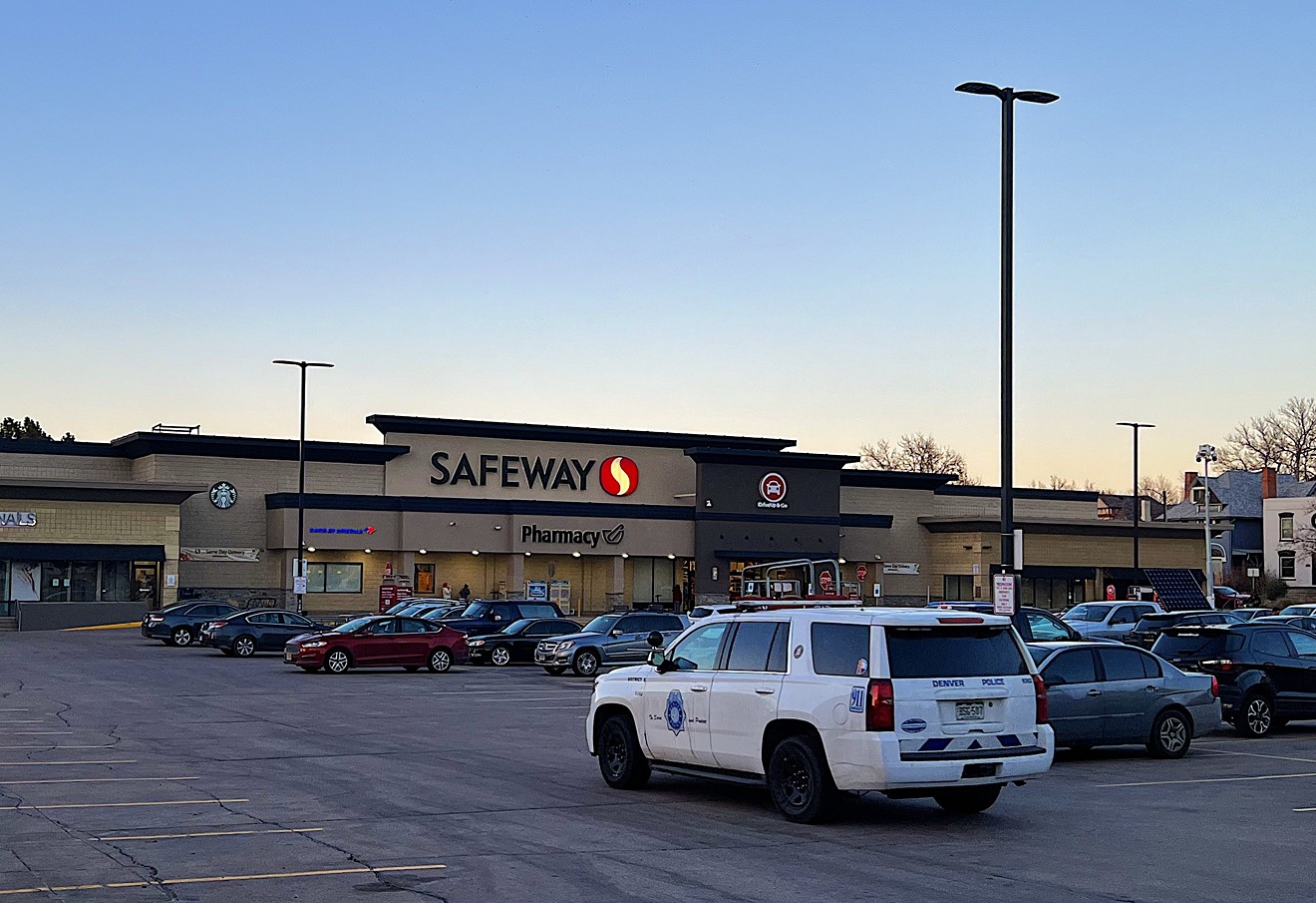 Denver's infamous "unsafeway" was crowned the fifth worst grocery store in the U.S. by a new ranking.