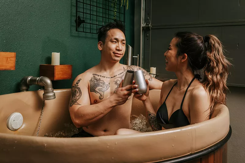 Image: couple in a bath tub