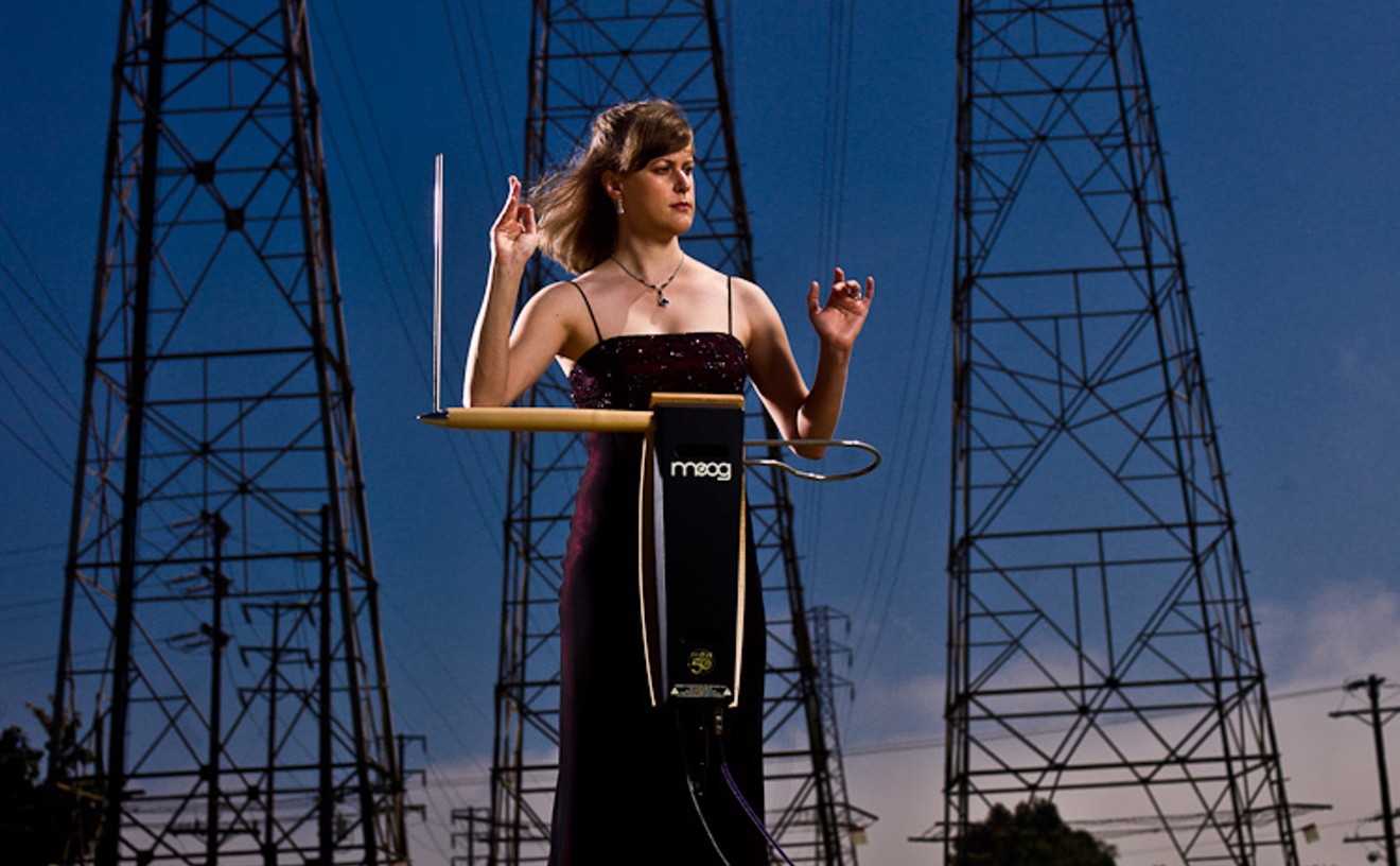Hollywood Theremin Player Brings Unique Instrument to Denver Shows