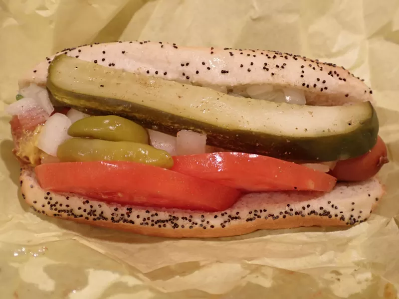 Image: hot dog with everything