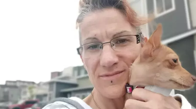 Image: The late Amy Cross and a friend, as seen in a photo from her online obituary.