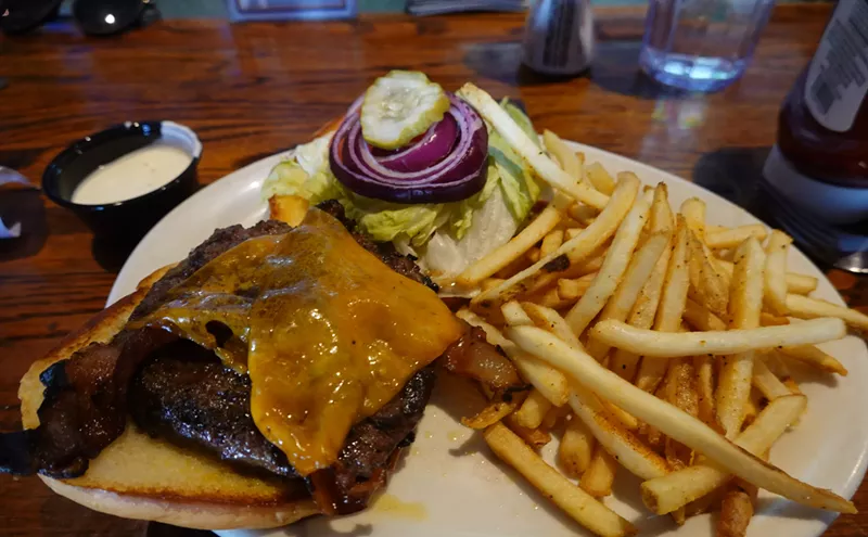 Image: The Food Is Almost as Bad as the Owner's Racist Jokes at Legends of Aurora Sports Grill