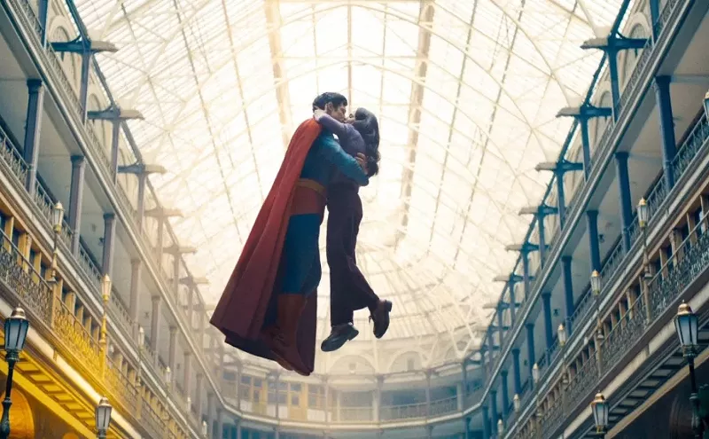 Image: Are 4DX Movies Worth It? This 4DX Virgin Got a Real Shakeup Watching Superman