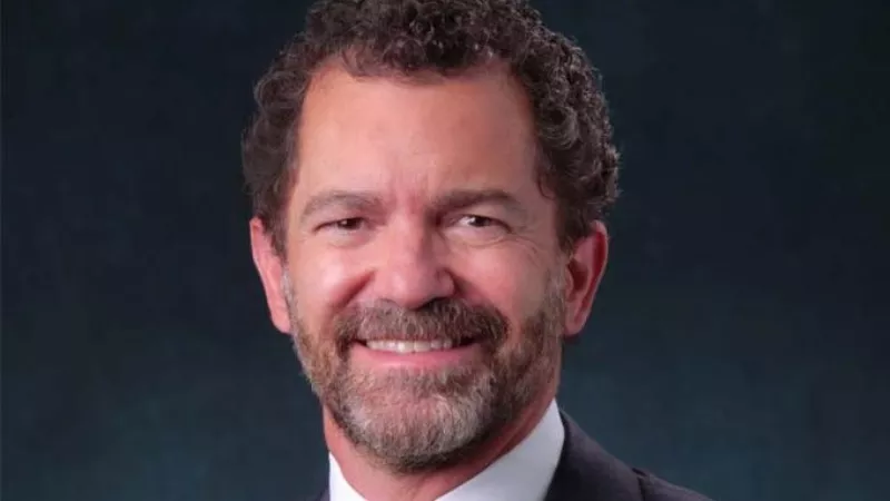 Image: The University of Colorado portrait of Todd Saliman.