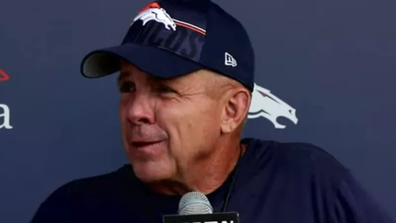 Image: Sean Payton is now 1-4 as head coach of the Denver Broncos.