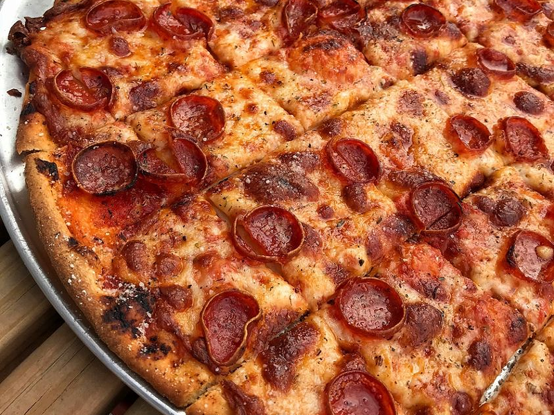 Image: pepperoni pizza