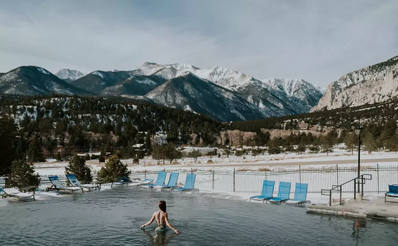 Image: Ten Hot Springs That Make a Splash in Colorado