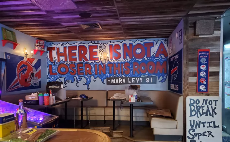 Image: The Complete Guide to NFL Football Bars for Non-Broncos Fans