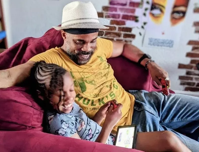 Image: man with a young girl