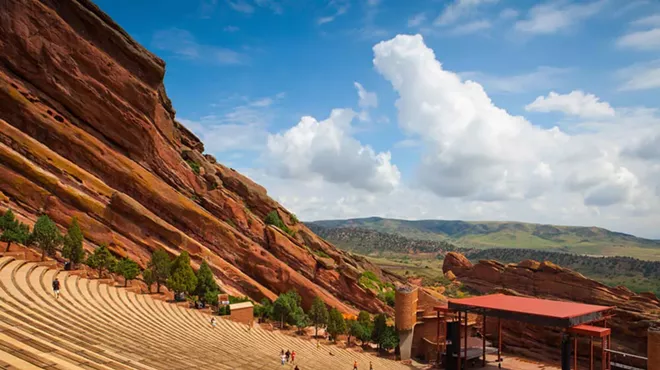 red sandstone at red rocks amphitheatre
