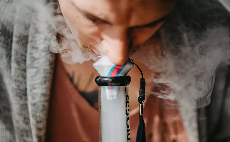 Image: Moose Labs Brothers Believe Their Smoking Mouth Pieces Lower Germ Spread