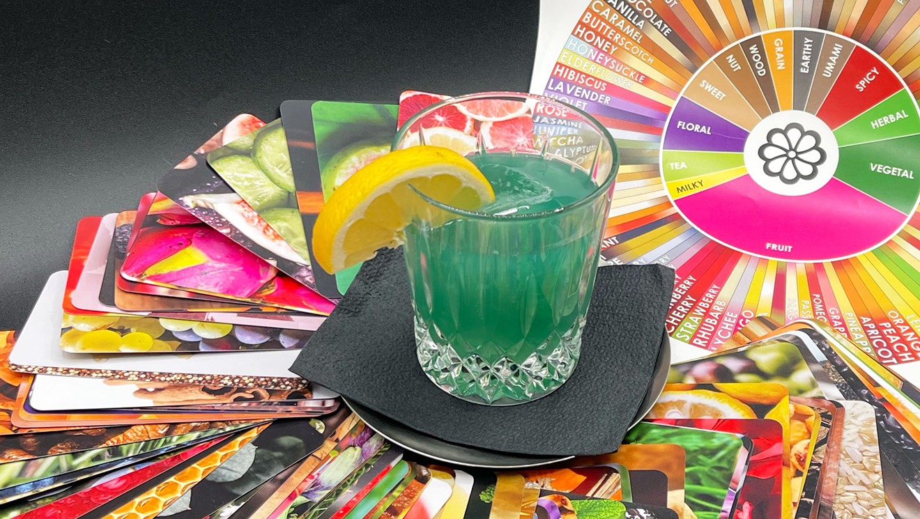 Denver Bar Max Offers Flavor Wheel and Deck to Inspire Drink Options