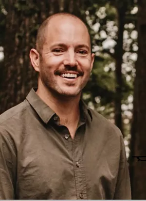 Ryan Conarro is the Managing Director/Program Director for Inside Wire. - RYAN CONARRO