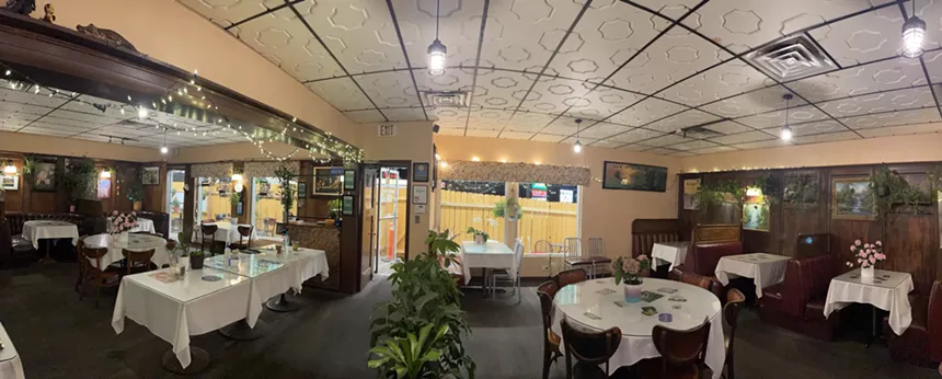 Mama Le took over a red-sauce joint and turned it into a welcoming Vietnamese restaurant. - GOLDEN SAIGON