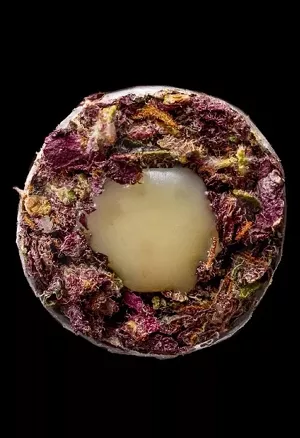 hash hole or doughnut joint filled with rosin