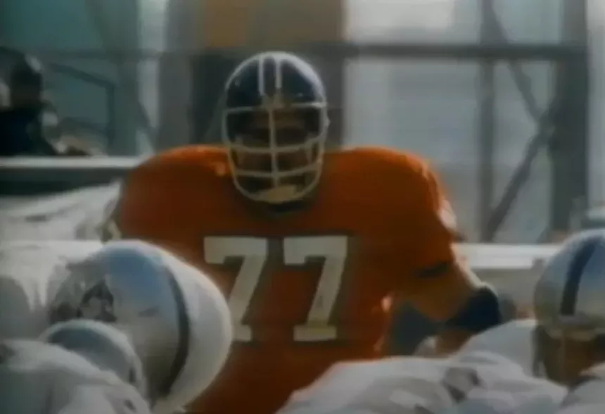 Lyle Alzado, bronco.