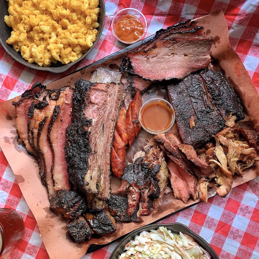 a platter of barbecue