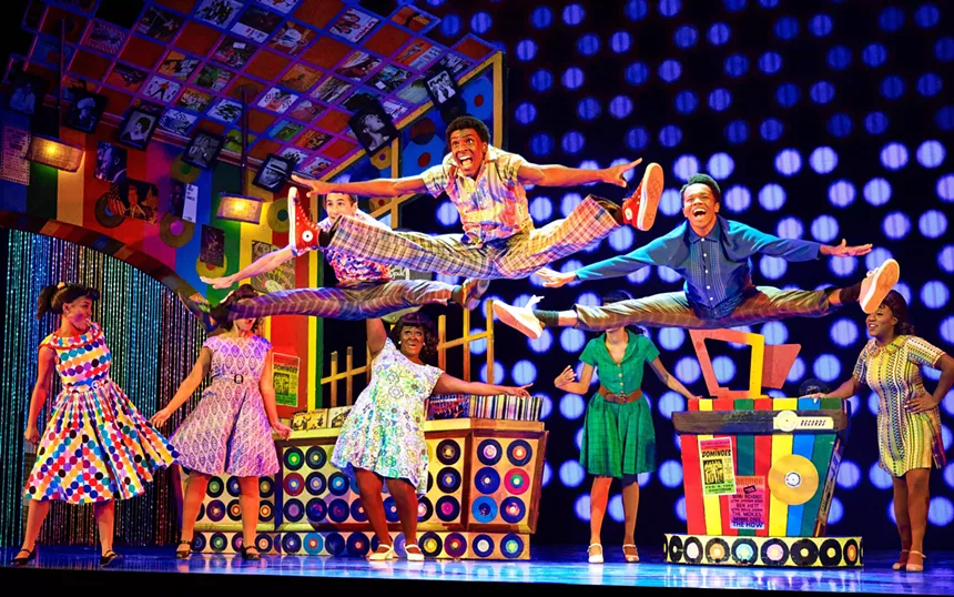 the cast of Broadway musical Hairspray on stage