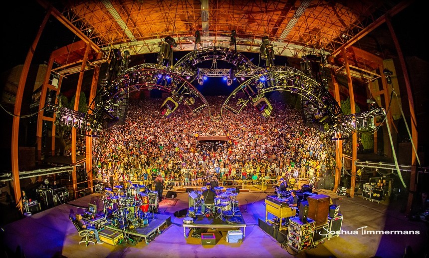 widespread panic plays red rocks in colorado