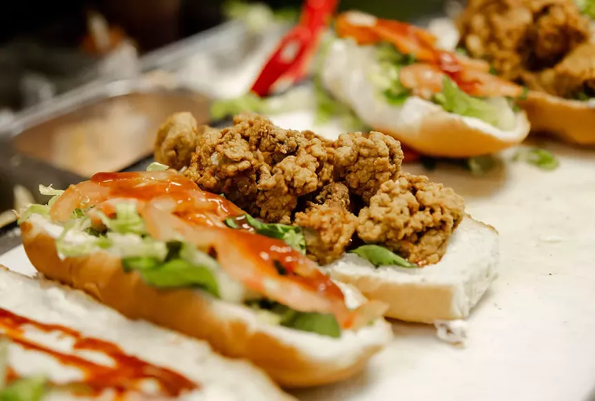 oyster po'boy