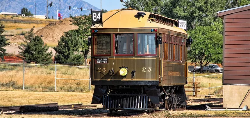 Old trolley car