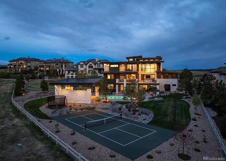 pickleball court in backyard of Nuggets coach Mike Malone's home