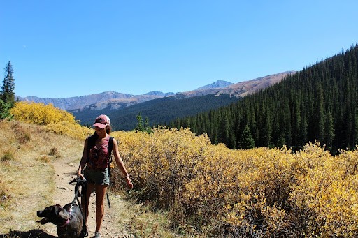 woman hiking in the fall in colorado