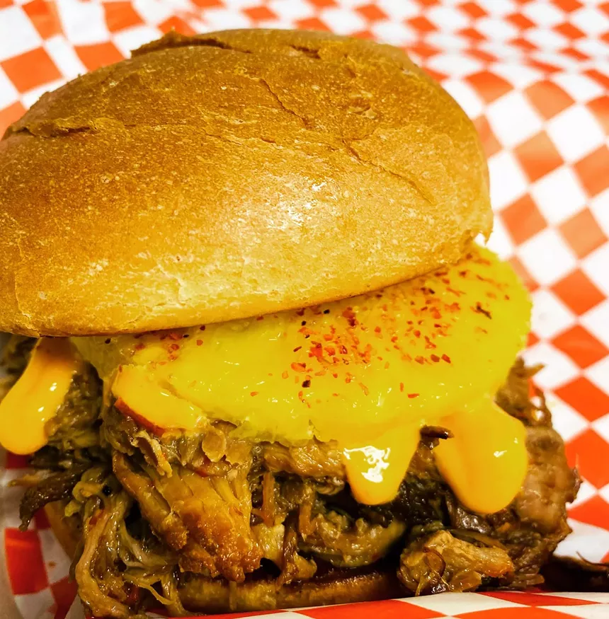 pulled pork sandwich