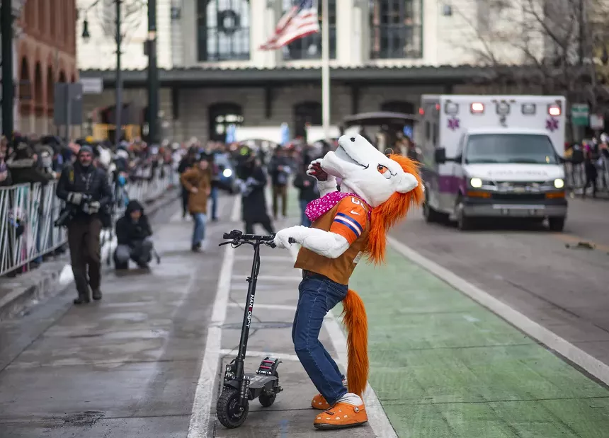 mascot horse