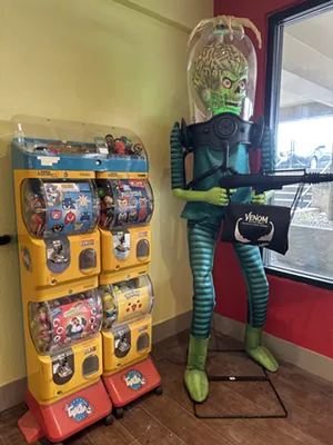 An alien statue