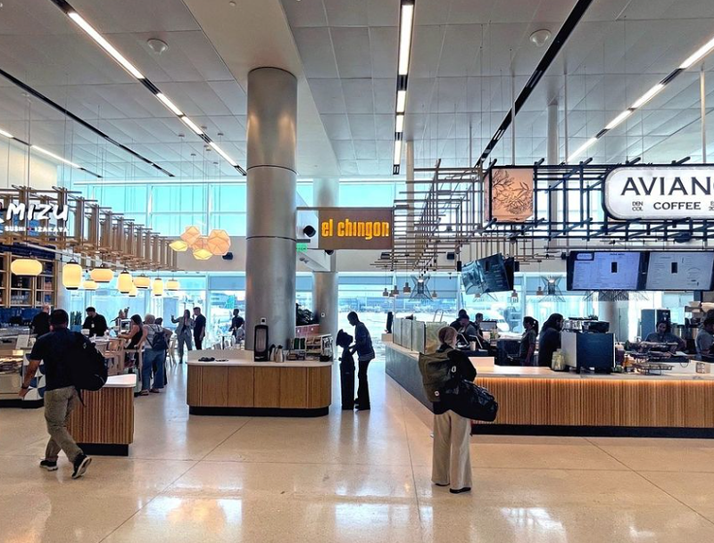 airport restaurants