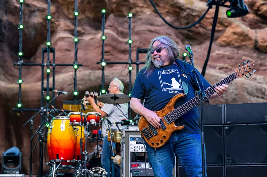 Dave Schools playing bass