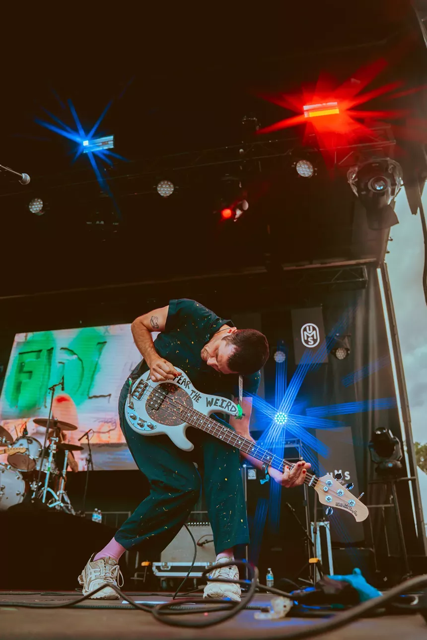 Fidlar playing UMS 2025