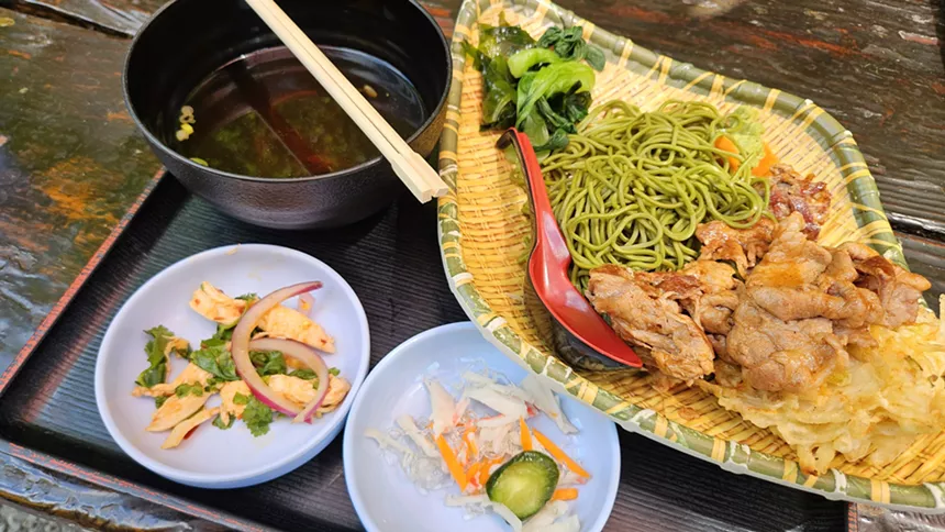 Domo noodles