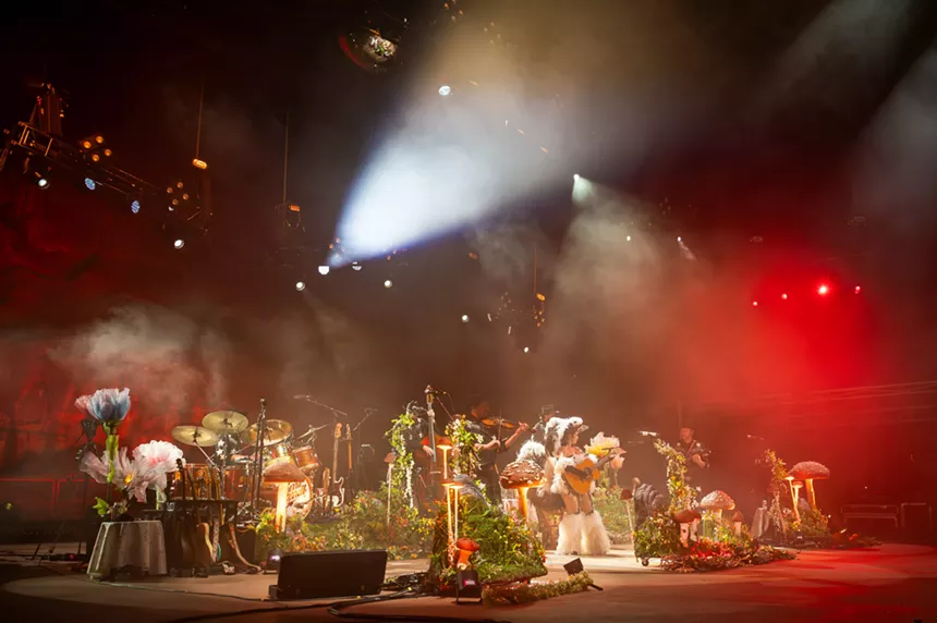 Sierra Ferrell performing at Red Rocks